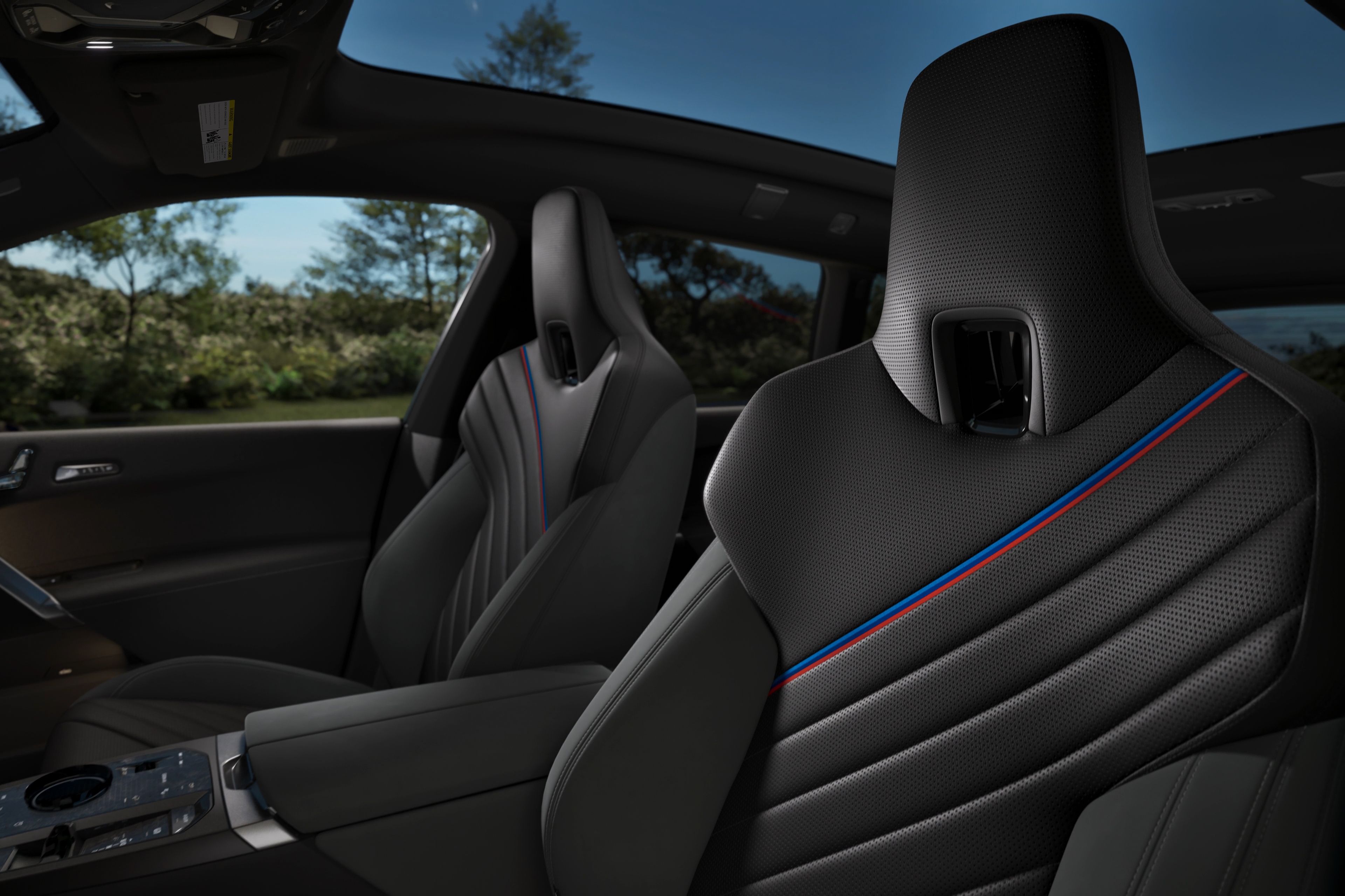 BMW iX M70 M Multi-function Seats